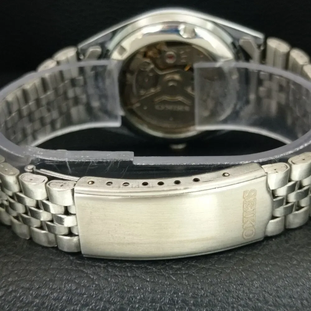 Vintage 1973 Seiko Automatic Mens Silver Watch W/daydate & Silver Accents